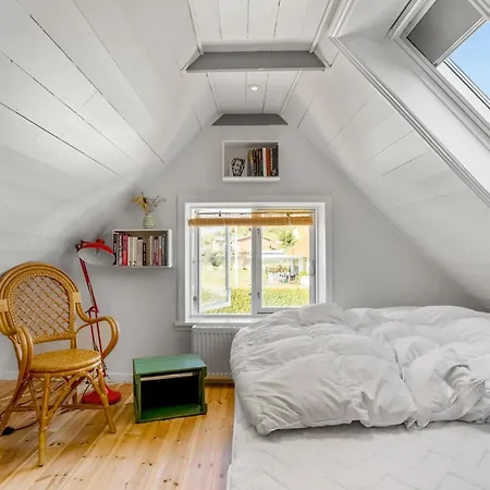 4 Bedroom Cozy In *