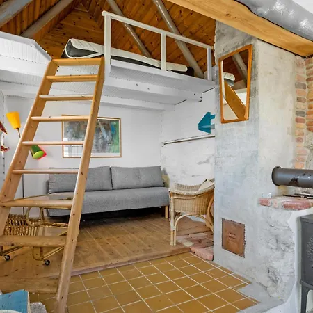 4 Bedroom Cozy In Prázdninový dům Svaneke